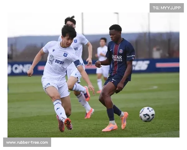 巴黎圣日耳曼国际赛事历程：从辉煌胜利到面对的艰难挑战